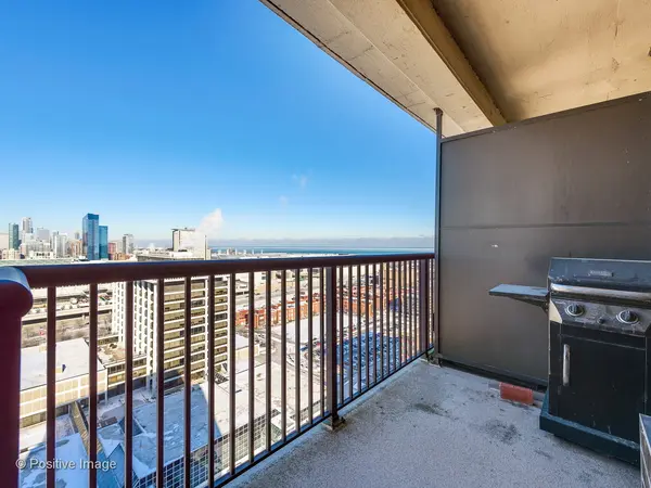 2605 S Indiana AVE #2304, Chicago, IL 60616