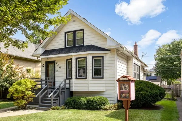 704 S Harvey AVE, Oak Park, IL 60304