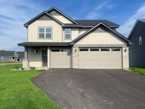 7636 Lotus LN, Lino Lakes, MN 55014