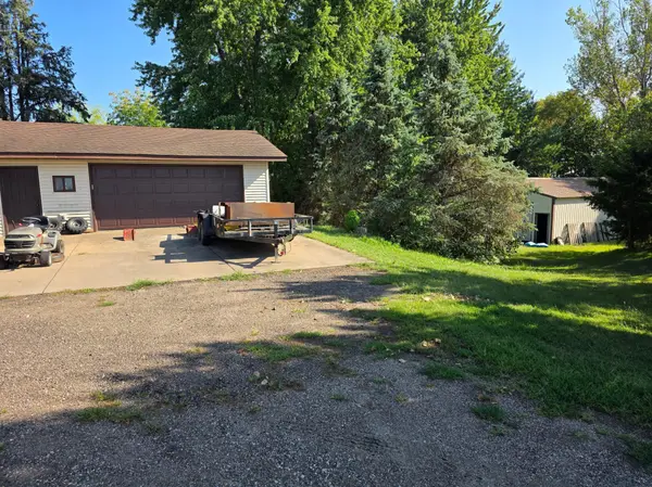 21740 Northfield BLVD, Hampton, MN 55031