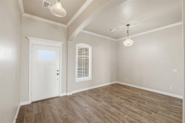3613 Regal DR, Altus, OK 73521