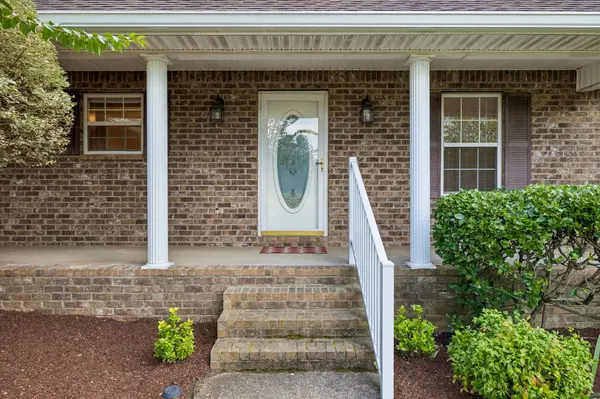201 Tenby Dr, Murfreesboro, TN 37127