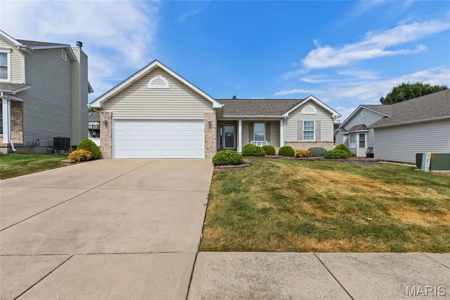 2817 Grand Slam DR, O'fallon, MO 63366