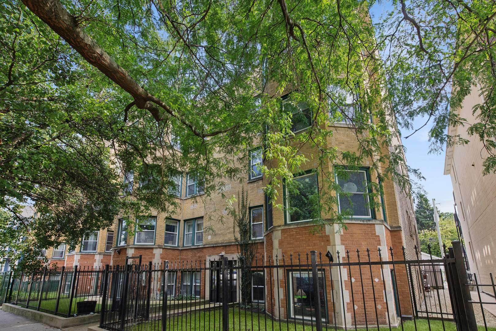 3515 W Medill AVE #G, Chicago, IL 60647
