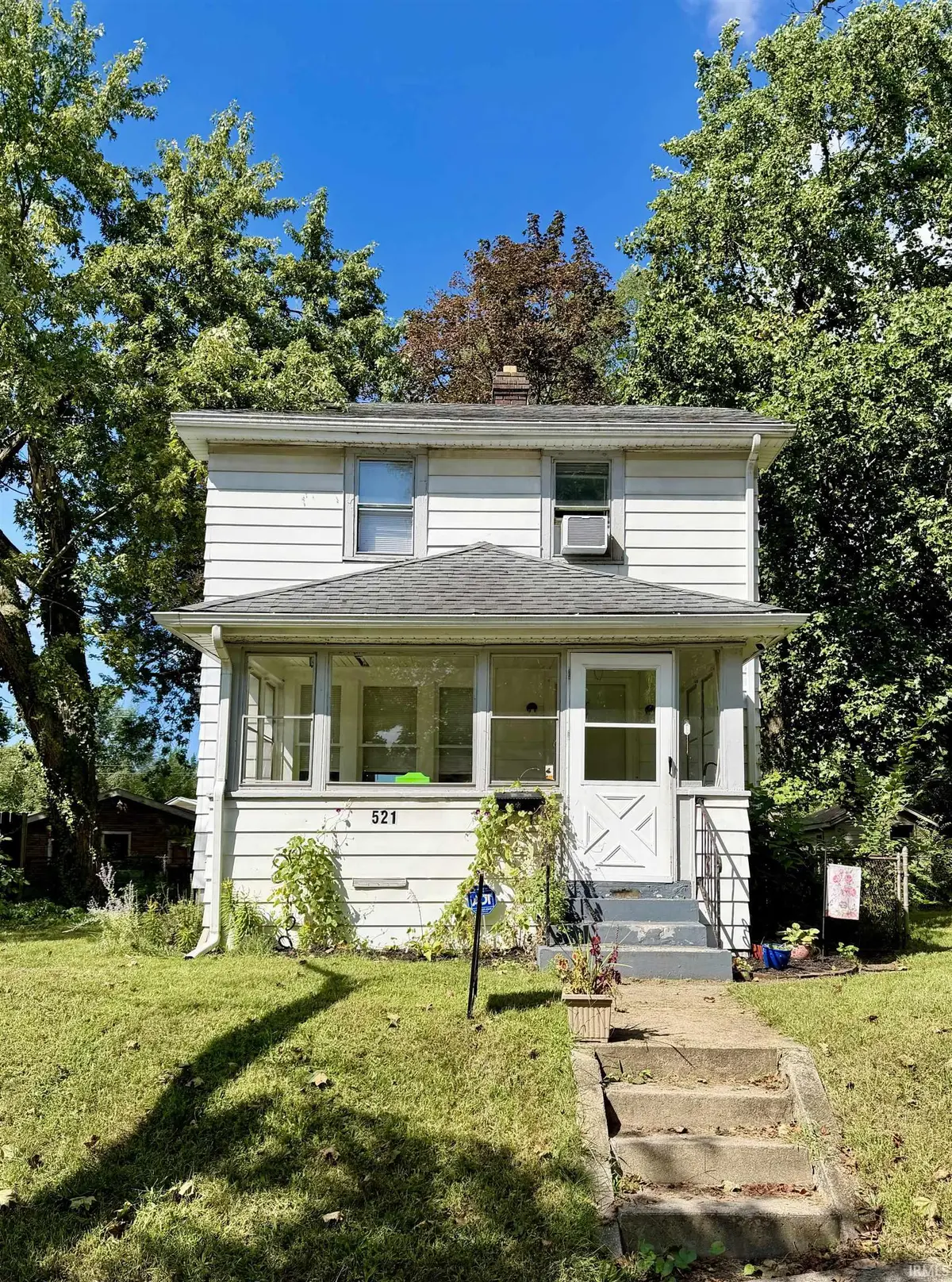 521 S 27th ST, South Bend, IN 46615