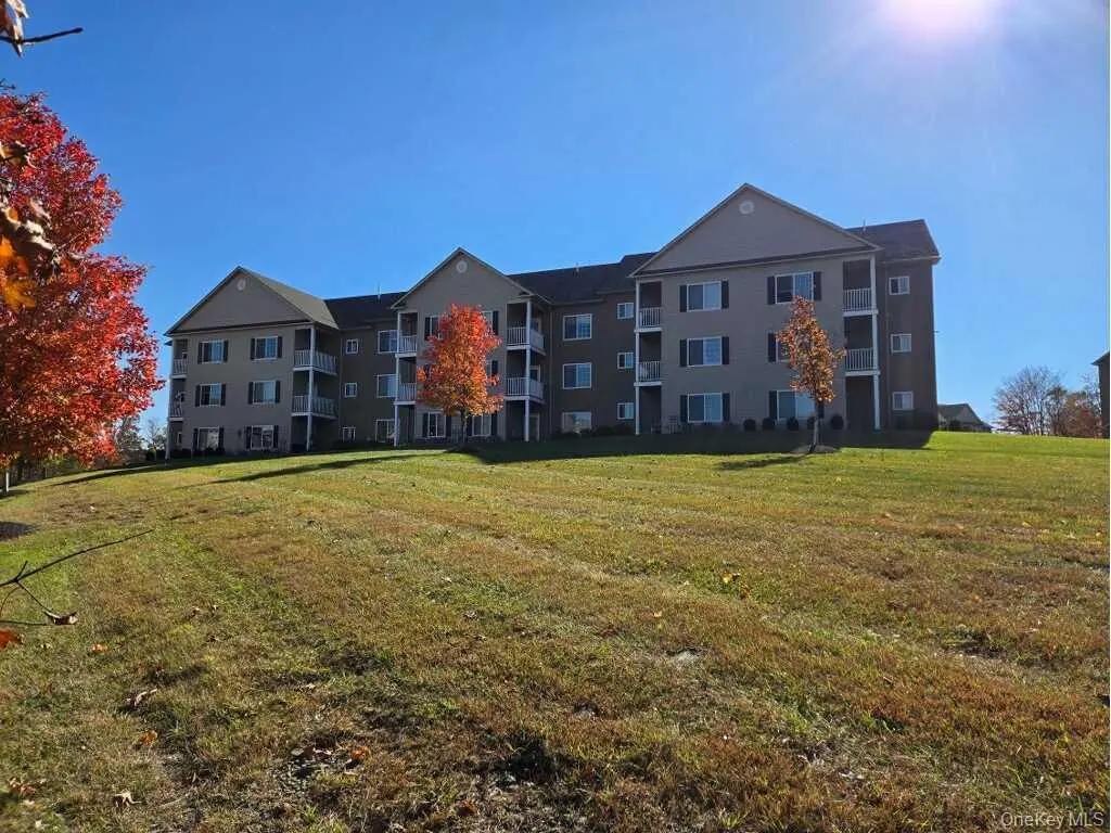 44 High ST #125, Chester, NY 10918