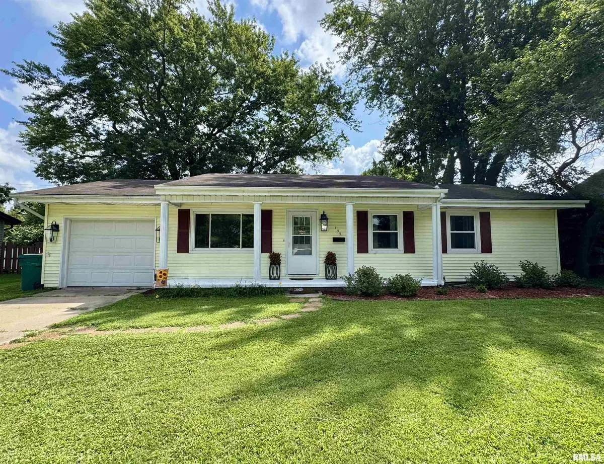 133 HOLDEN DR, Macomb, IL 61455