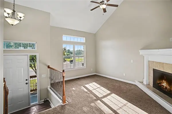 9218 N Kirkwood AVE, Kansas City, MO 64154