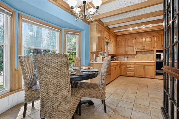 3508 W 53rd ST, Roeland Park, KS 66205