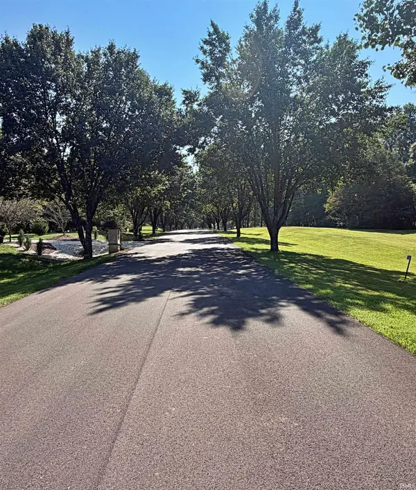 2687 E Sailor LN, Bloomington, IN 47408