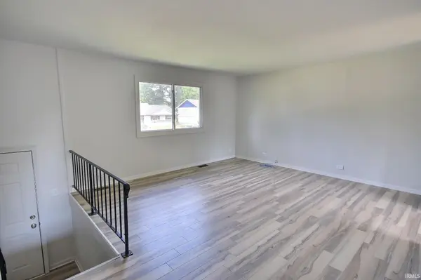 1627 Shannon DR, New Haven, IN 46774