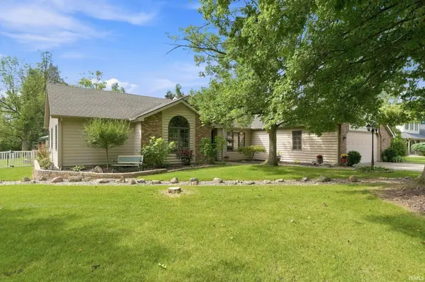 2598 E Maple DR, Bluffton, IN 46714