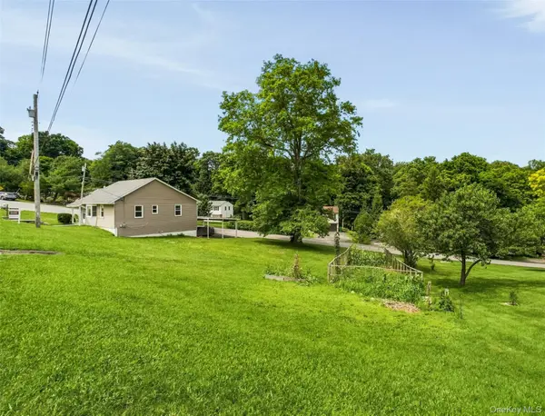 35 Willow RD, Beacon, NY 12508