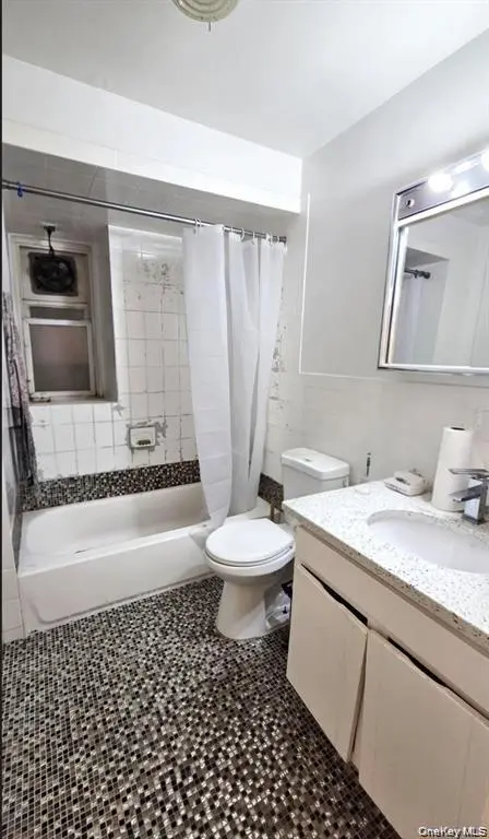 2555 97th ST, East Elmhurst, NY 11369