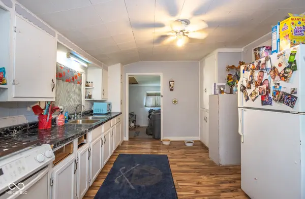 7901 Alexander ST, Indianapolis, IN 46259