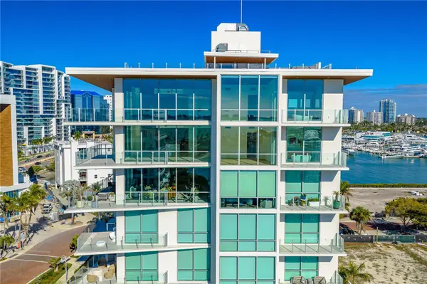 111 GOLDEN GATE #701, Sarasota, FL 34236