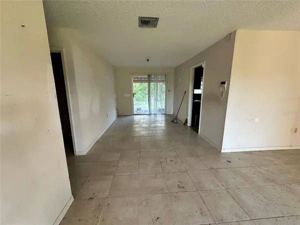 35011 HAINES CREEK RD, Leesburg, FL 34788