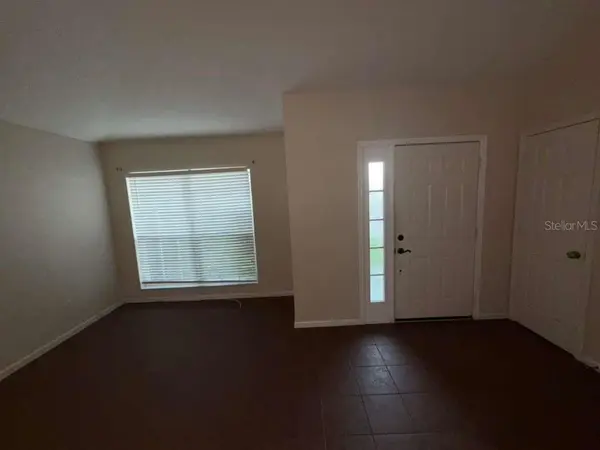 3227 HERONS POINT CIR, Kissimmee, FL 34741