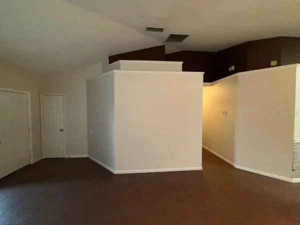 3227 HERONS POINT CIR, Kissimmee, FL 34741