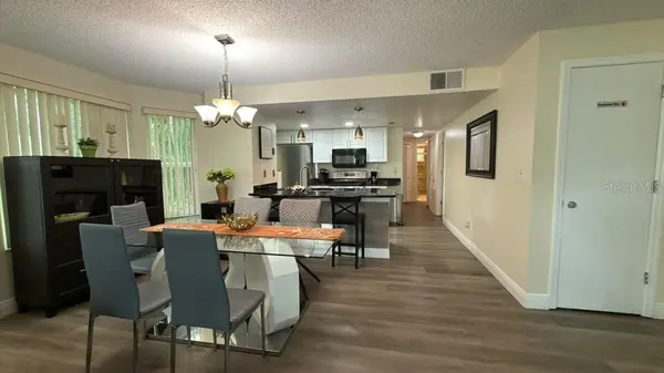 5003 LAGUNA BAY CIR #15, Kissimmee, FL 34746
