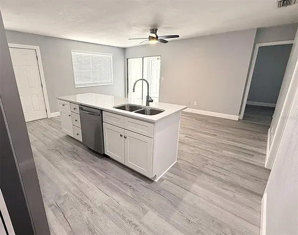1231 ILLINOIS AVE #1, Palm Harbor, FL 34683
