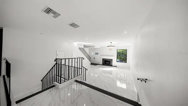 164 E DAVIS BLVD, Tampa, FL 33606
