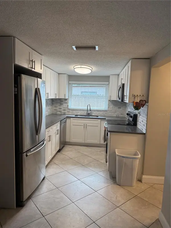 7405 OAKSHIRE DR, Port Richey, FL 34668