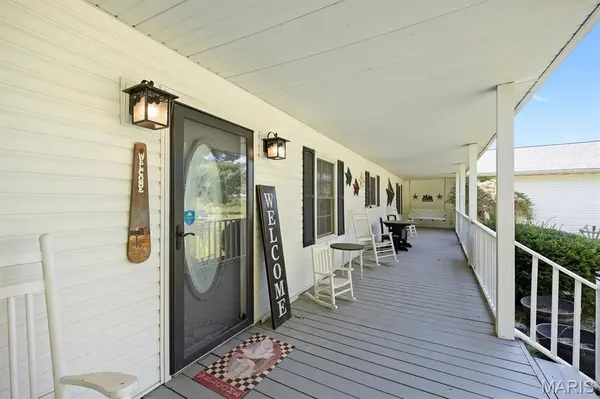 5766 Marine RD, Alhambra, IL 62001