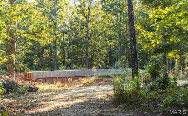 16505 State Route K, Edgar Springs, MO 65462