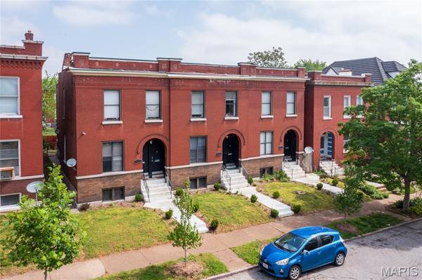 3521-3525 Utah ST, St Louis, MO 63118