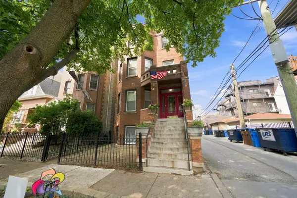 2744 N Bosworth AVE #G, Chicago, IL 60614