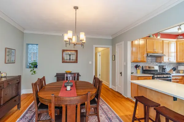 4724 N SACRAMENTO AVE, Chicago, IL 60625