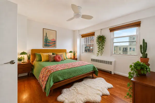 2909 N Sheridan RD #1703, Chicago, IL 60657