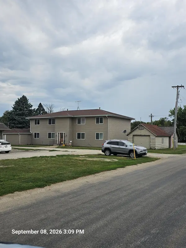 101 N Commercial ST, Reinbeck, IA 50669
