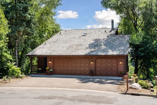 5202 Pierce ST NE, Fridley, MN 55421