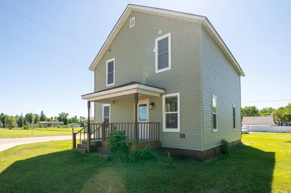 541 5th ST SE, Deer River, MN 56636