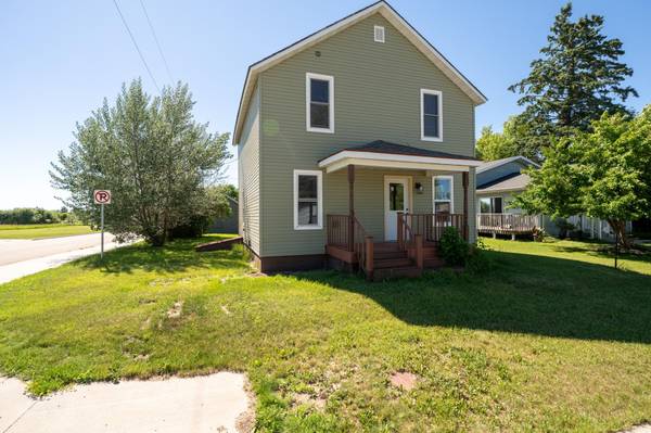 541 5th ST SE, Deer River, MN 56636