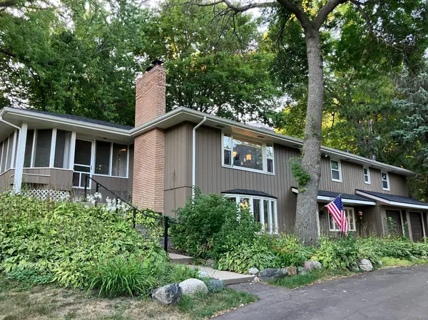 18030 20th AVE N, Plymouth, MN 55447