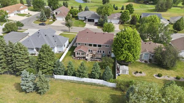 965 18th Avenue CIR N, Moorhead, MN 56560