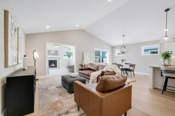 10038 177th CIR NW, Elk River, MN 55330