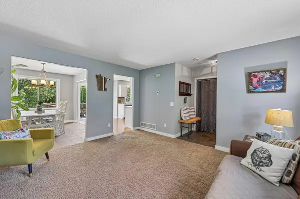 4128 New York AVE, Eagan, MN 55123