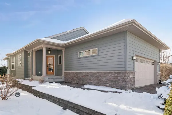 17435 Sanctuary DR, Minnetonka, MN 55391