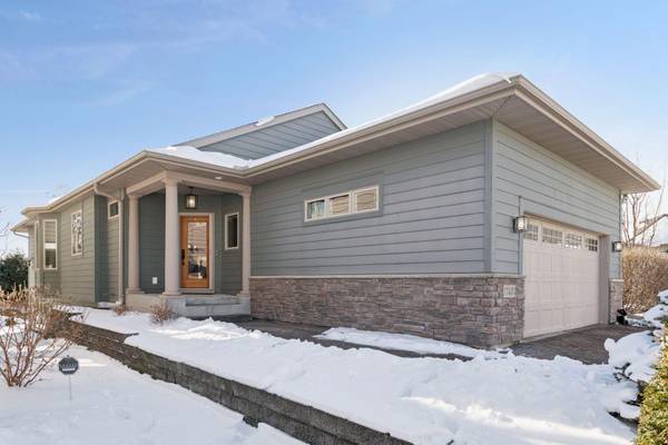 17435 Sanctuary DR, Minnetonka, MN 55391