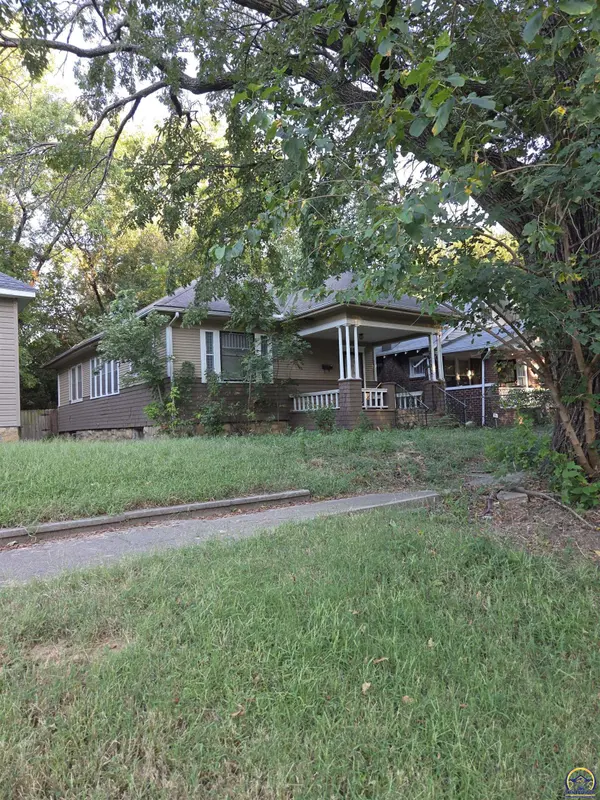 1161 SW Jewell AVE, Topeka, KS 66604