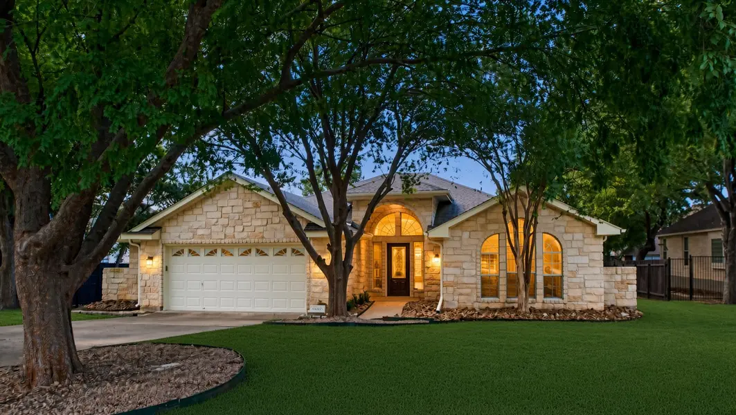 29000 COLONIAL DR, Georgetown, TX 78628