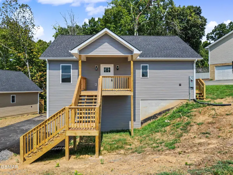 2439 Scenic Mountain Drive, Sevierville, TN 37876