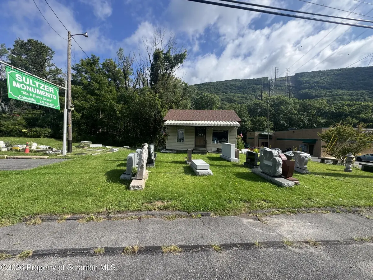226 Northern BLVD, South Abington Twp, PA 18411