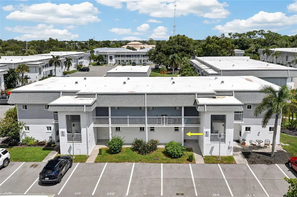 22375 EDGEWATER DR #124, Punta Gorda, FL 33980