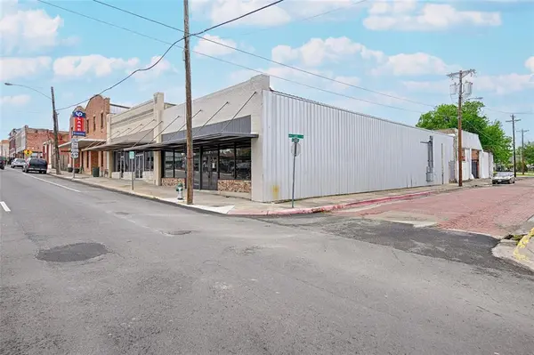 2308 Lee Street, Greenville, TX 75401
