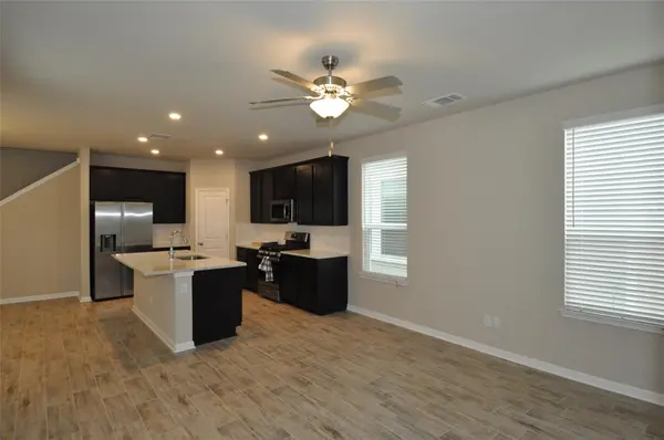 1621 Bella DR #82, Leander, TX 78641